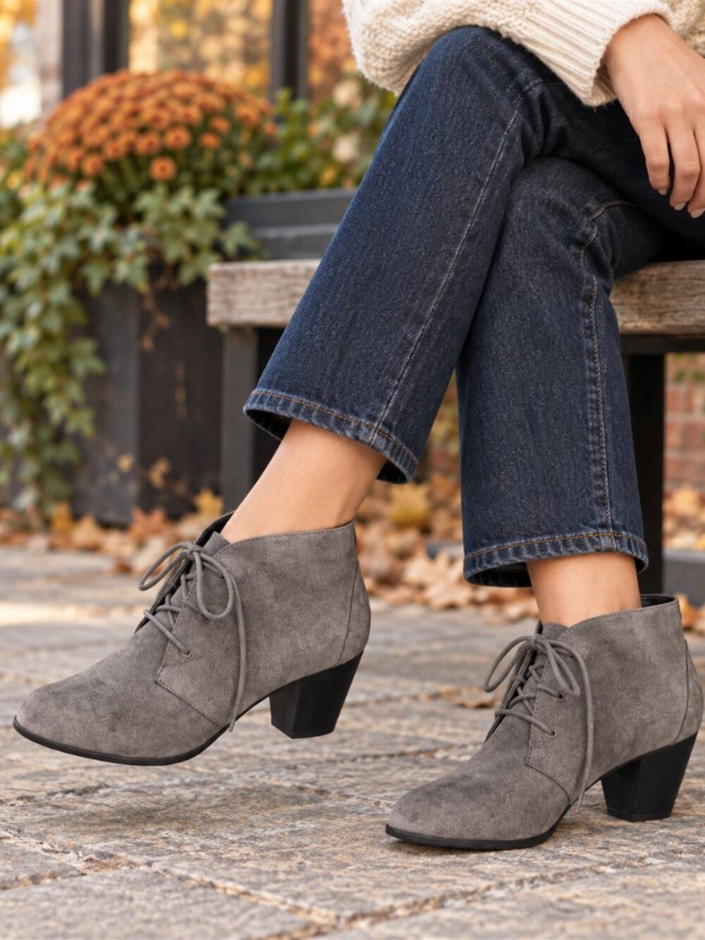 Y-Not Gray Lace-Up Ankle Booties with Block Heels, size 7.5 Medium
